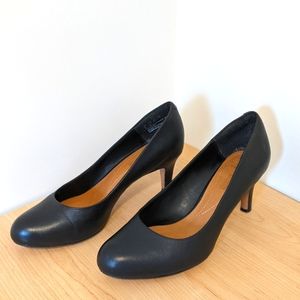 Clarks black heels, 8.5